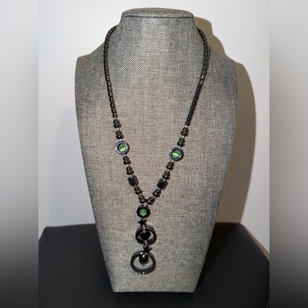 Elegant Hematite Necklace